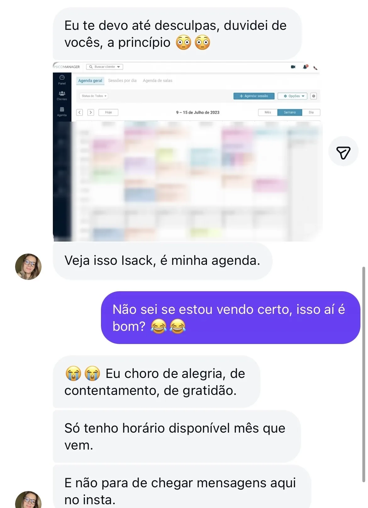 Conversa de uma psicóloga infantil com a agenda cheia pela primeira vez e horário livre só no mês seguinte
